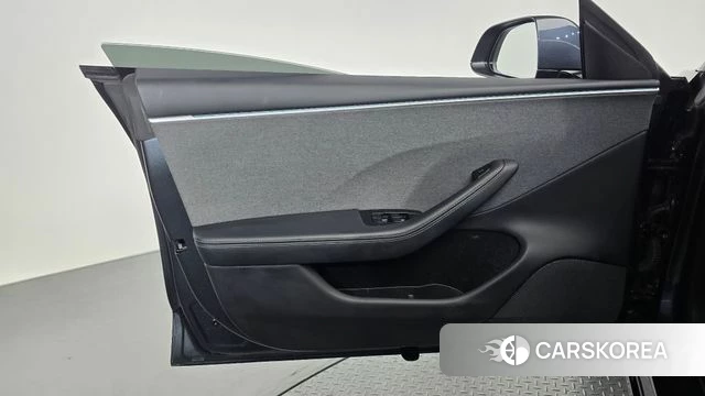 Tesla Model 3 id 5001956 из Кореи 16