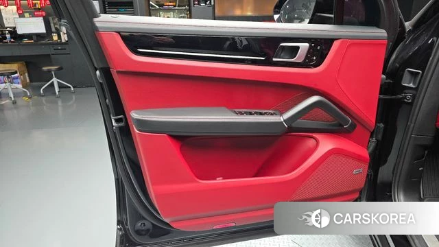 Porsche Cayenne (PO536) id 4987598 из Кореи 16