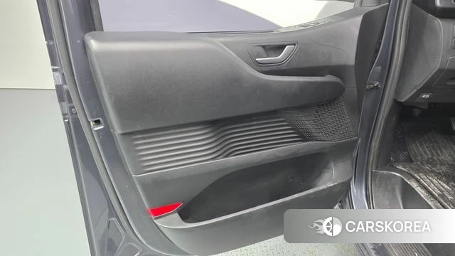 Hyundai Staria id 5028063 из Кореи 16