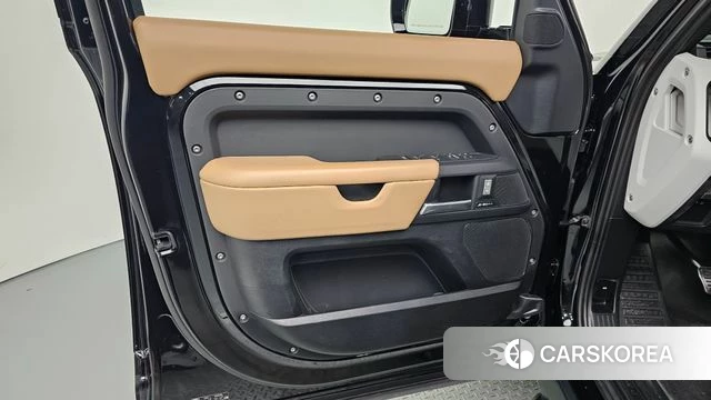 Land Rover Defender (L663) id 4941158 из Кореи 16