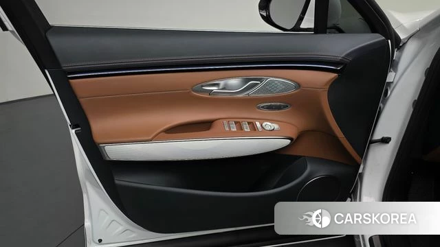 Genesis GV70 id 5025846 из Кореи 16