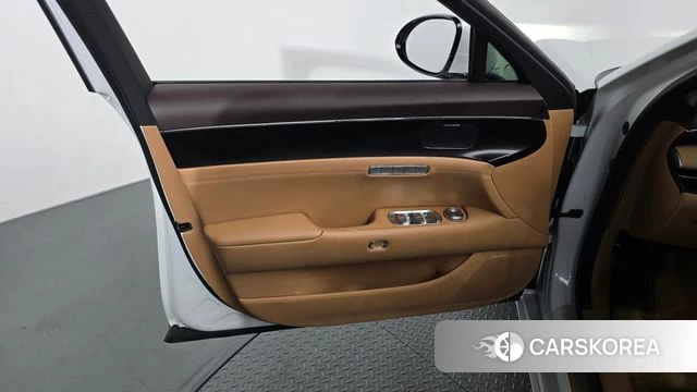 Genesis G90 (RS4) id 5033524 из Кореи 16