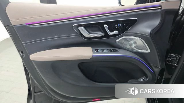 Mercedes-Benz EQS SUV X296 id 5002172 из Кореи 16