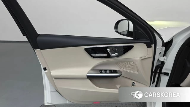 Mercedes-Benz C-Class W206 id 5026172 из Кореи 16