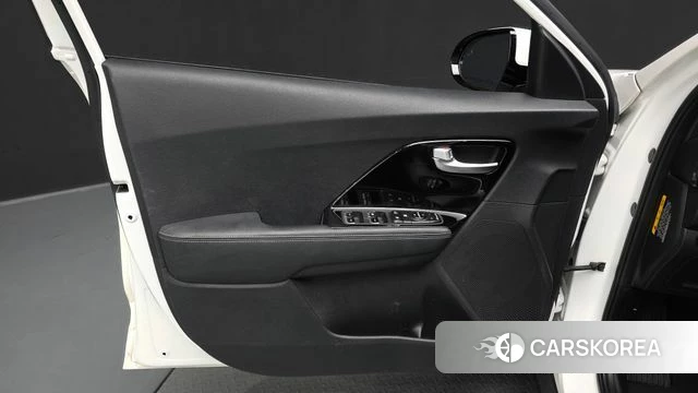 Kia The New Niro id 5034843 из Кореи 16