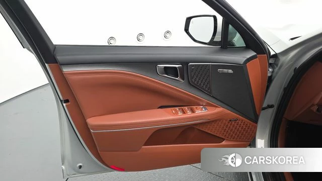 Kia The New K8 Hybrid id 5033017 из Кореи 16