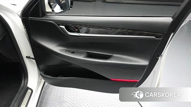Hyundai Grandeur IG id 5042215 из Кореи 16