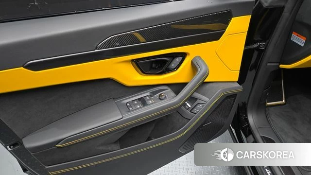 Lamborghini Urus id 4934454 из Кореи 16