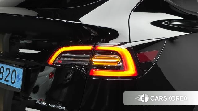 Tesla Model Y id 4991700 из Кореи 16
