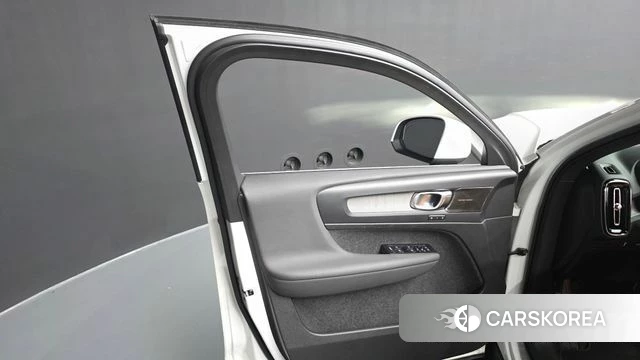 Volvo XC40 id 4929615 из Кореи 16