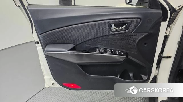 Ssangyong Berry New Tivoli id 5018356 из Кореи 16