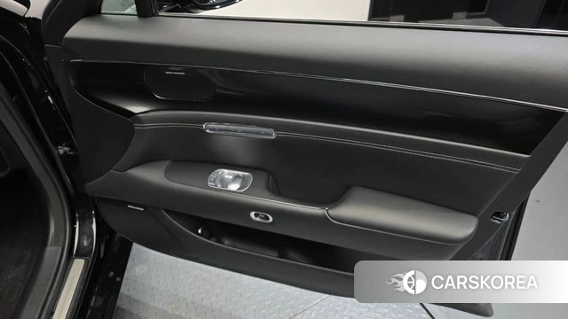Genesis G90 (RS4) id 5021776 из Кореи 16