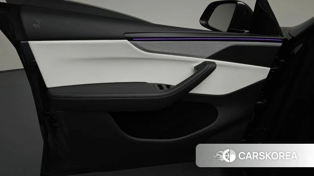 Tesla Model Y id 4748992 из Кореи 16