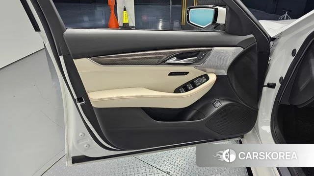 Cadillac CT5 id 4996348 из Кореи 16