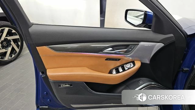 Cadillac CT5 id 5018139 из Кореи 16