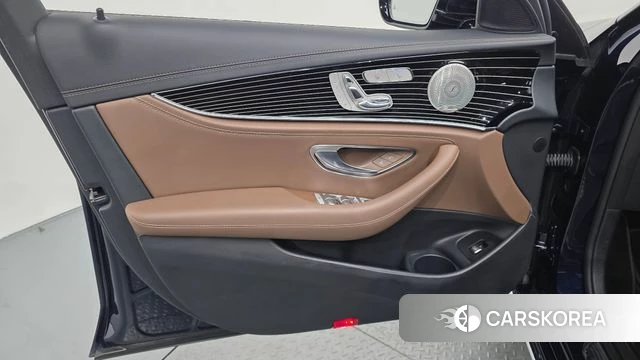 Mercedes-Benz E-Class W213 id 4951801 из Кореи 16