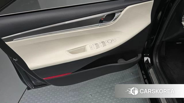 Hyundai The New Grandeur IG Hybrid id 5033991 из Кореи 16