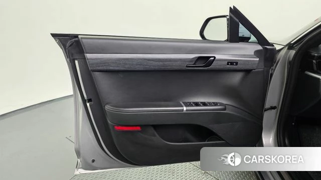Hyundai Grandeur (GN7) id 4990629 из Кореи 16