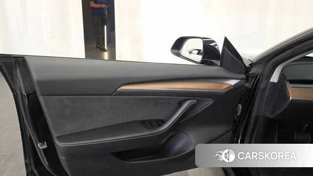 Tesla Model 3 id 4966015 из Кореи 16