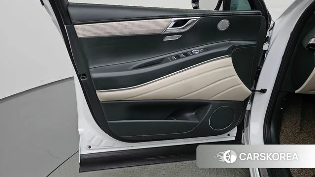 Genesis GV80 id 4934782 из Кореи 16