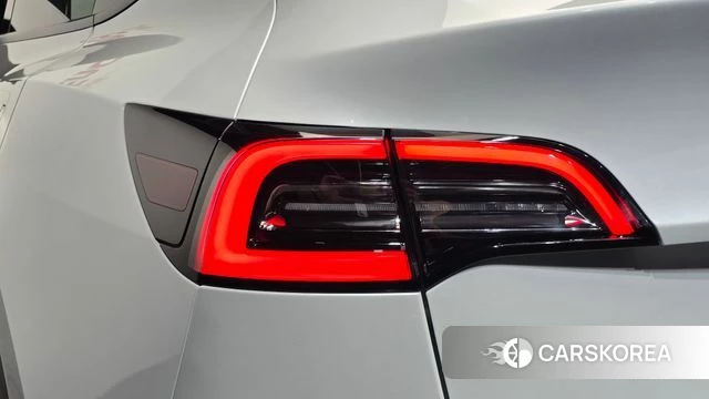 Tesla Model Y id 4863814 из Кореи 16