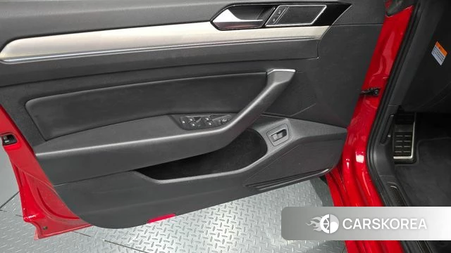 Volkswagen Arteon id 5028943 из Кореи 16