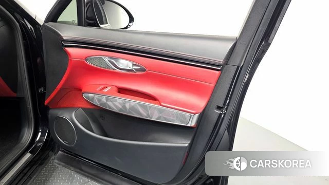 Genesis GV70 id 5047192 из Кореи 16