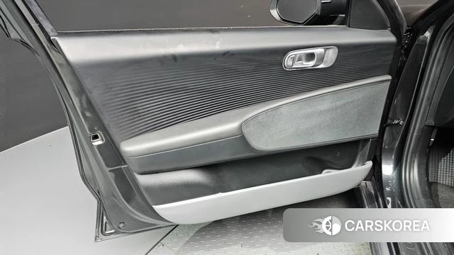 Hyundai Ionic 6 id 4834410 из Кореи 16
