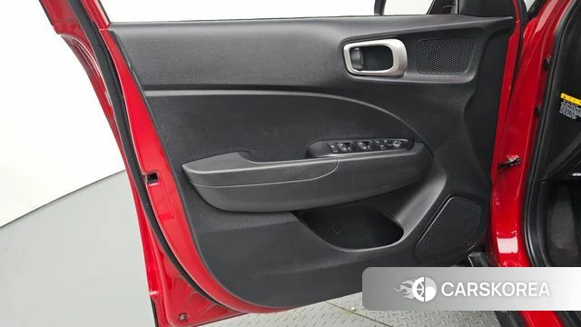 Hyundai Venue id 5028890 из Кореи 16