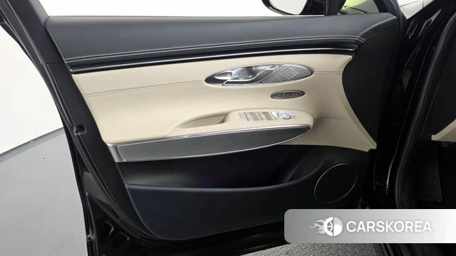 Genesis GV70 id 5027170 из Кореи 16