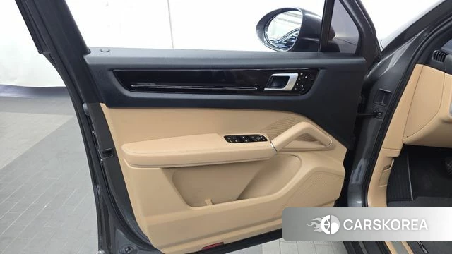 Porsche Cayenne (PO536) id 4459306 из Кореи 16