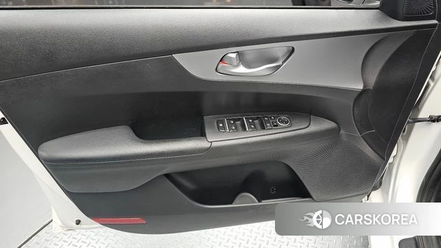 Kia The New K3 2nd generation id 4981706 из Кореи 16