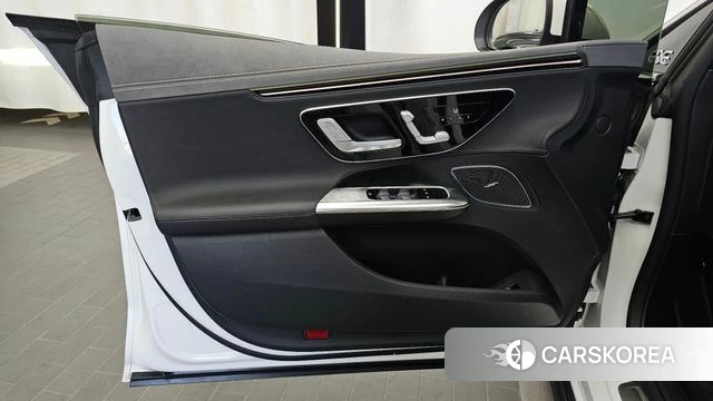 Mercedes-Benz EQE V295 id 4935439 из Кореи 16