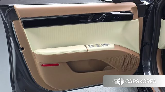 Hyundai Grandeur Hybrid (GN7) id 4834777 из Кореи 16