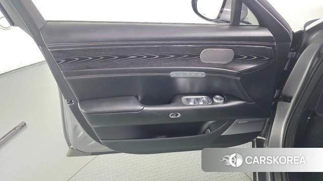 Genesis G90 (RS4) id 4929528 из Кореи 16
