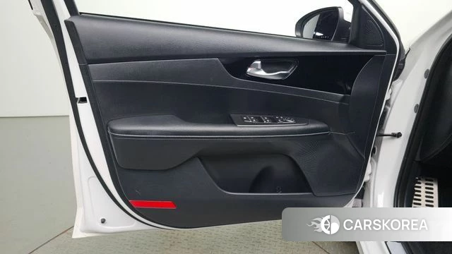 Kia The New K3 2nd generation id 4985462 из Кореи 16