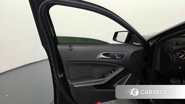 Mercedes-Benz GLA-Class X156 id 4850225 из Кореи 16