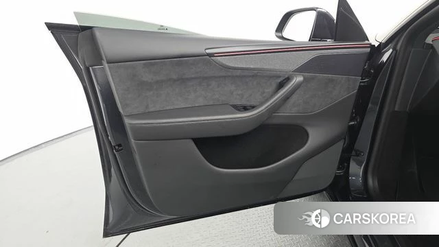 Tesla Model Y id 4705828 из Кореи 16