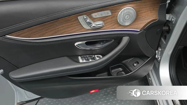 Mercedes-Benz E-Class W213 id 4930768 из Кореи 16