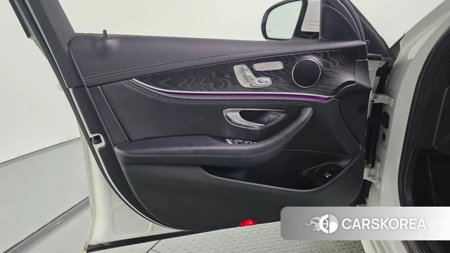 Mercedes-Benz E-Class W213 id 4952151 из Кореи 16