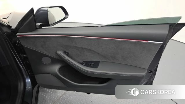 Tesla Model 3 id 4862602 из Кореи 16