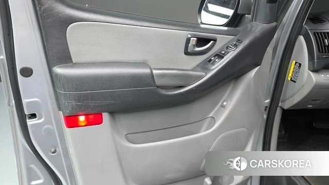 Hyundai The New Grand Starex id 4988534 из Кореи 16