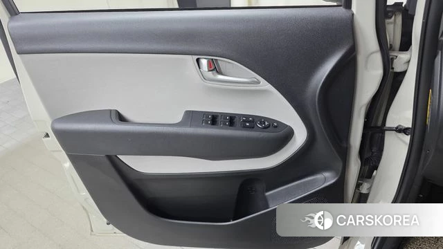 Kia The New Kia Ray EV id 4957579 из Кореи 16