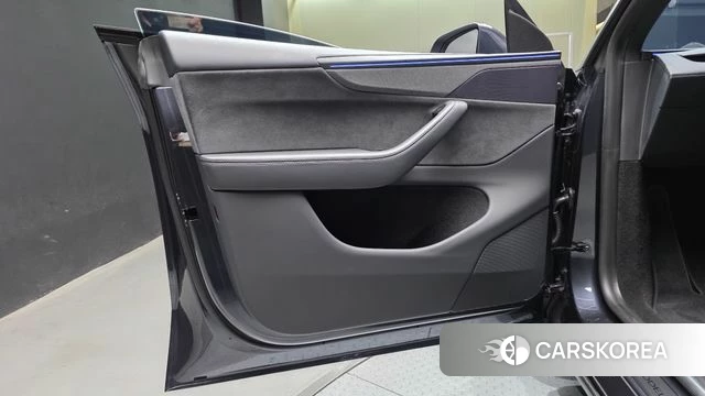 Tesla Model Y id 4879384 из Кореи 16