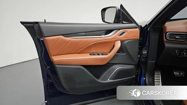 Maserati Levante id 4993020 из Кореи 16