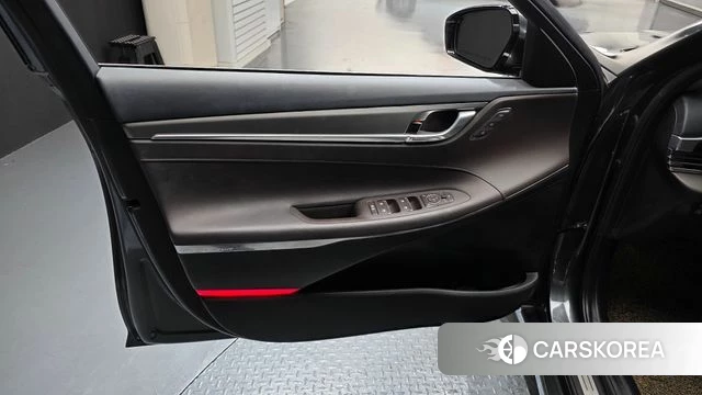 Hyundai The New Grandeur IG id 5028469 из Кореи 17