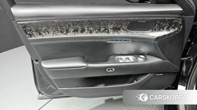 Genesis G90 (RS4) id 4958662 из Кореи 16