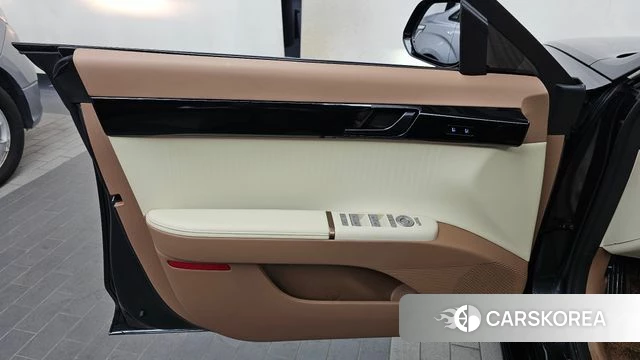 Hyundai Grandeur Hybrid (GN7) id 5001522 из Кореи 16