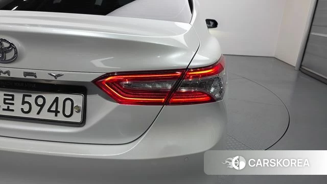 Toyota Camry (XV70) id 4882252 из Кореи 16