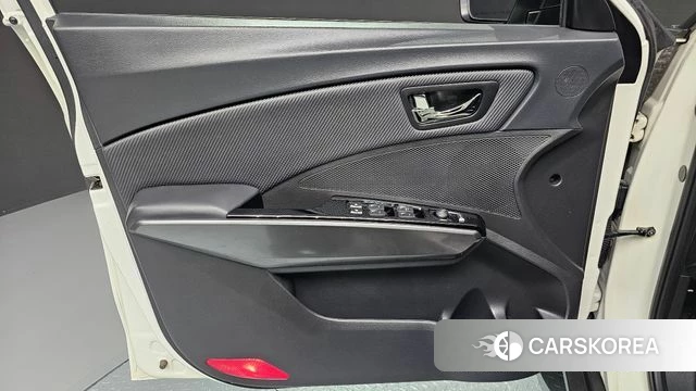 Ssangyong Berry New Tivoli id 4960076 из Кореи 16